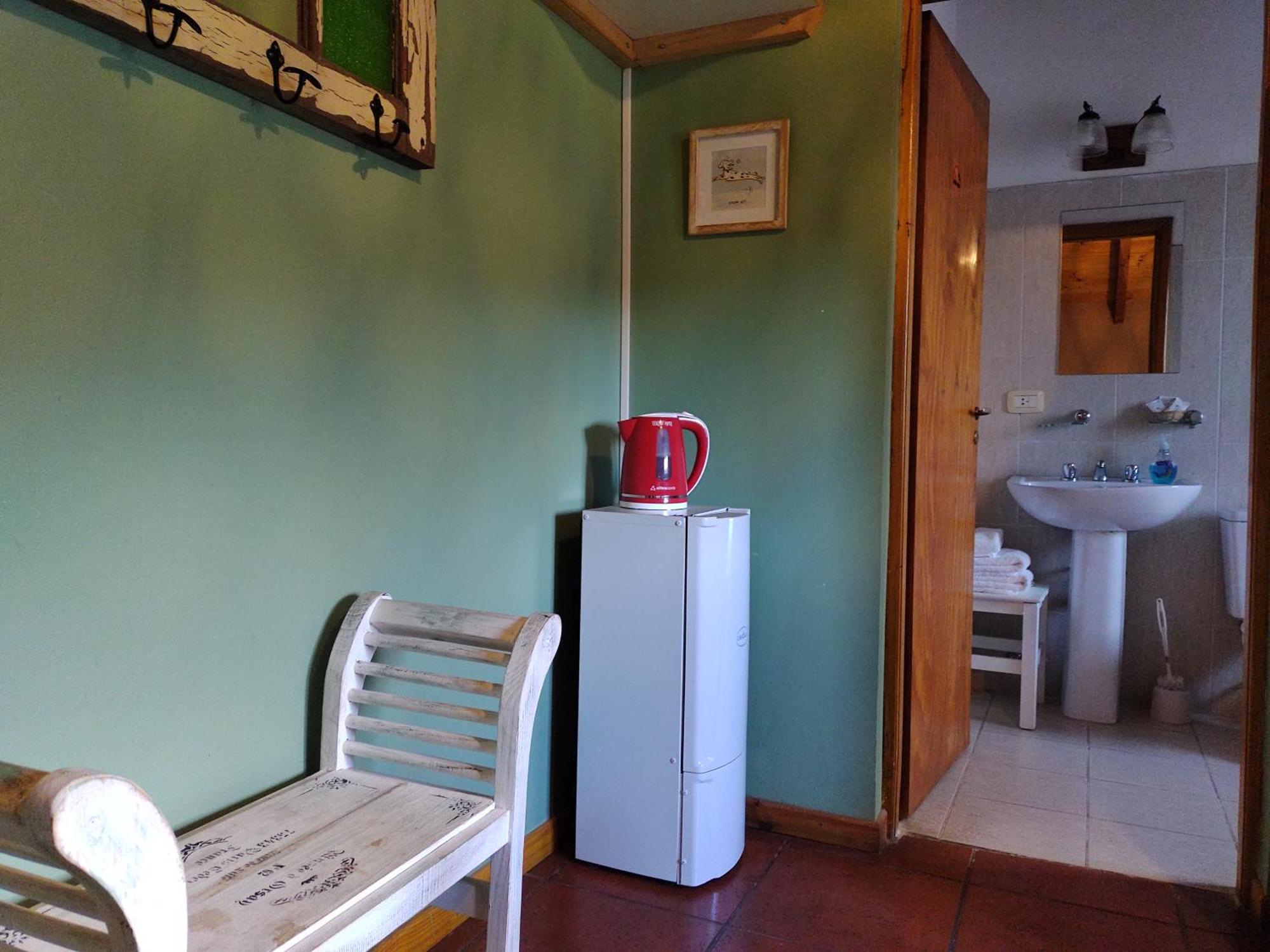 Hosteria Bajo Cero Villa La Angostura Room photo