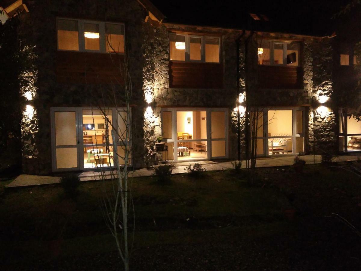 Hosteria Bajo Cero Villa La Angostura Exterior photo